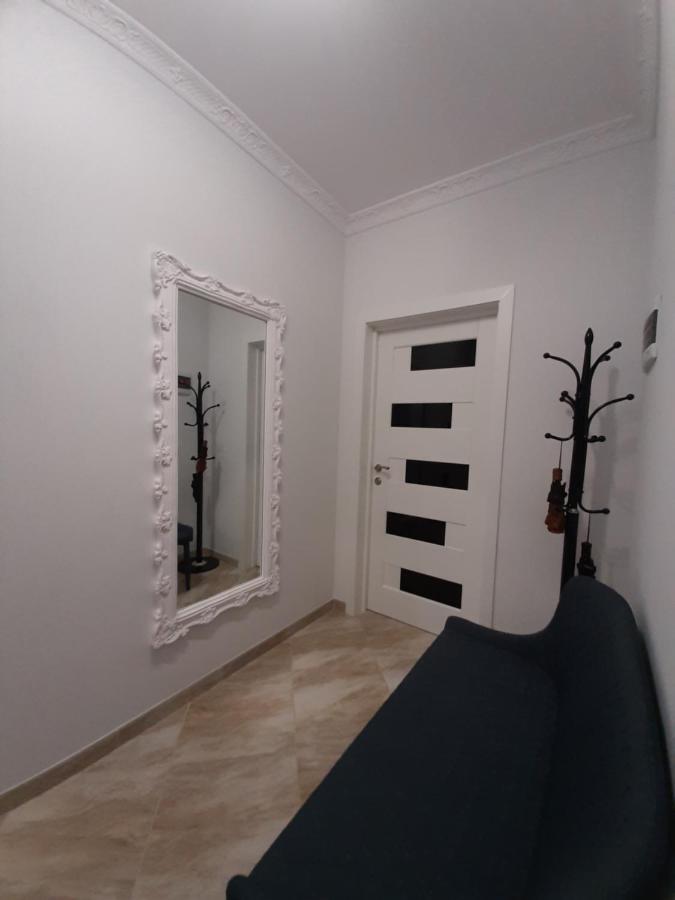 Apartment In Serbska 리비프 외부 사진