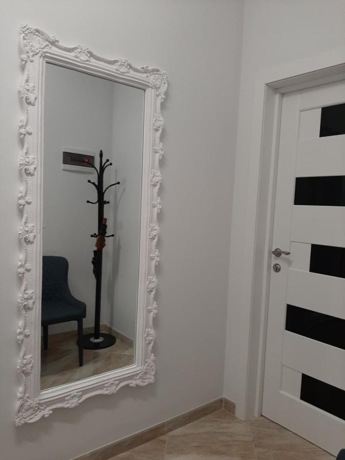 Apartment In Serbska 리비프 외부 사진